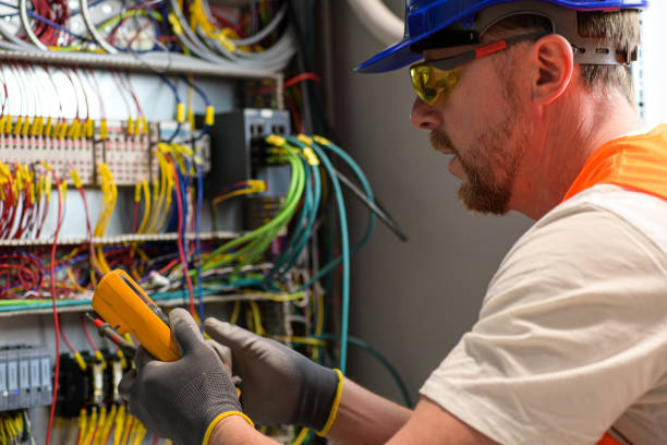 Best Affordable Emergency Electrician  in Fairbury, IL